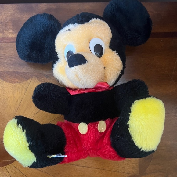 Vintage 1980’s Disney Korea Mickey Mouse Plush Great Condition - Picture 8 of 8